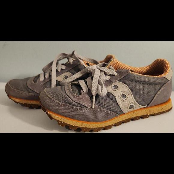 Saucony Jazz LowVegan Charcoal Orange - Picture 1 of 6